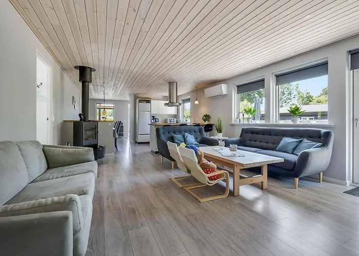 Casa vacanze With Outdoor Jacuzzi And Shelter *
