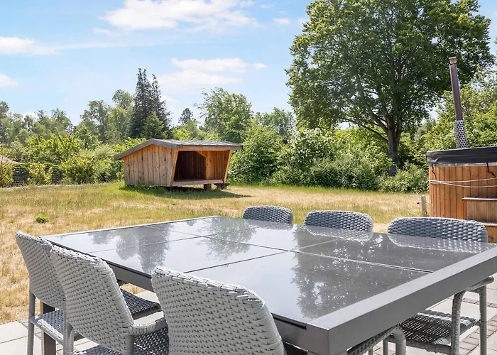 With Outdoor Jacuzzi And Shelter Casa vacanze *